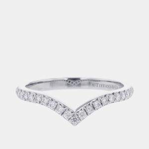 مملوكة مسبقًا Tiffany & Co.  Soleste V-Band Platinum Diamond Ring EU 50