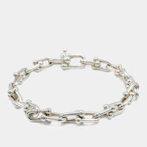 مملوكة مسبقًا Tiffany & Co. Silver Hardware Link Bracelet