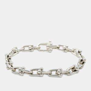 مملوكة مسبقًا Tiffany & Co. Silver Hardware Link Bracelet