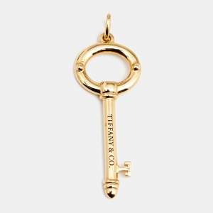 Tiffany & Co. Tiffany Keys 18K Yellow Gold Oval Key Pendant