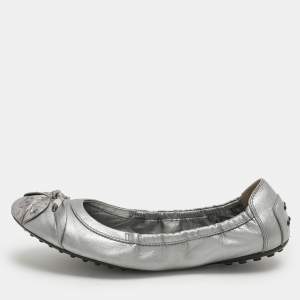 Tod's Silver Leather and Python Trim Bow Scrunch Ballet Flats Size 40