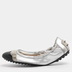 Pre Owned Tod's Size 35 Silver/Black Patent and Leather Ballet Flats