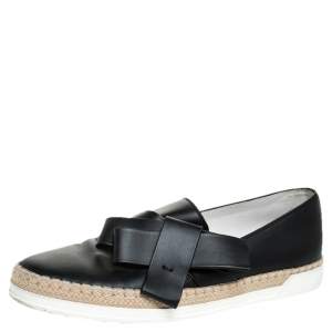 مملوكة مسبقًا Tod's Black Leather Bow  Espadrilles Size 39.5