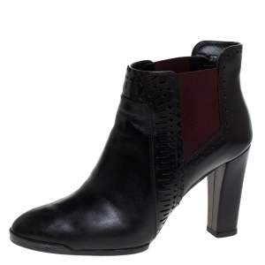 مملوكة مسبقًا Tod's Black Lasercut  Leather Ankle Boots Size 37