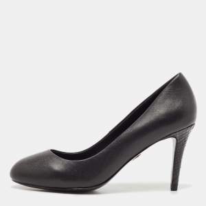 Tory Burch Black Leather and Water Snake Round Toe Pumps Size 37.5