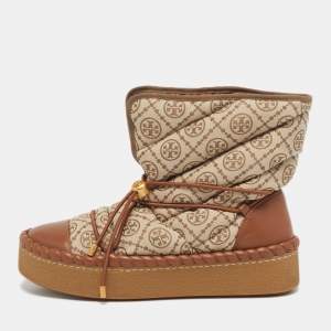 مملوكة مسبقًا Tory Burch Sleeping Bag Size 41 Beige/Brown T Monogram Jacquard and Leather Snow Boots