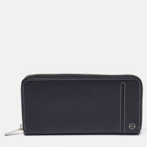Tumi Black Leather Zip Around Wallet