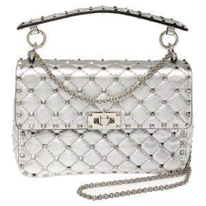 Pre Owned Valentino Silver Quilted Leather Medium Rockstud Spike Shoulder Bag