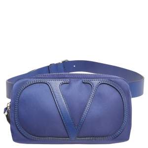 حقيبة حزام فالنتينو جلد ونايلون أزرق مزينة شعار الماركة حرف ڨي