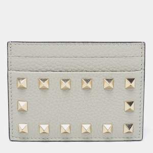 مملوكة مسبقًا Valentino Grey Leather Rockstud Card Holder