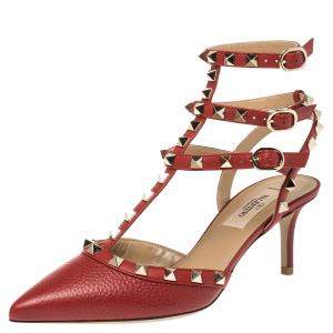 مملوكة مسبقًا Valentino Red Leather Rockstud Embellished Pointed Toe Ankle Strap Sandals Size 38