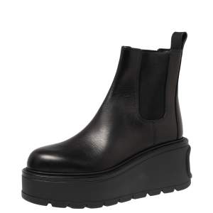 مملوكة مسبقًا Valentino Black Leather Uniqueform Ankle Length Boots Size 40