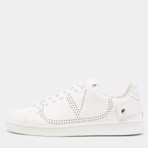 Pre Owned Valentino White Leather Backnet Rockstud Low Top Sneakers Size 39.5