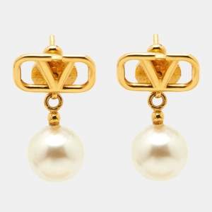 Pre Owned Valentino Vlogo Signature Faux Pearl Gold Tone Drop Earrings