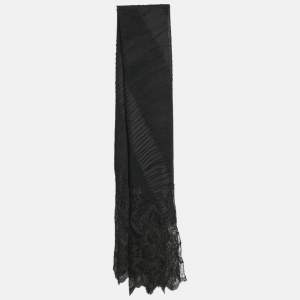 Pre Owned Valentino Black Lace & Cashmere Scarf