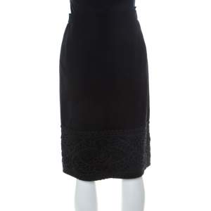 مملوكة مسبقًا Valentino Boutique Vintage Black Crepe Wool Corded Lace Hem Detail Skirt L