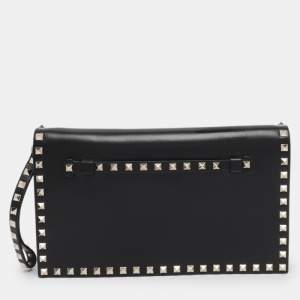 Pre Owned Valentino Black Leather Rockstud Wristlet Clutch