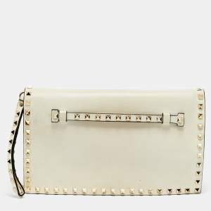 Pre Owned Valentino Off White Leather Rockstud Wristlet Clutch