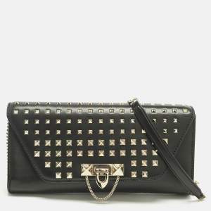 Pre Owned Valentino Black Leather Rockstud Envelope Flap Shoulder Bag