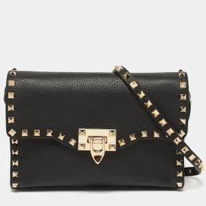 مملوكة مسبقًا Valentino Rockstud Flap Black Leather Crossbody Bag