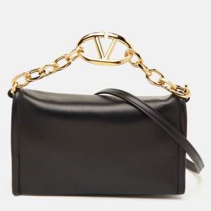 Pre Owned حقيبة كتف فالنتينو ستود ساين جلد عاجي بغطاء