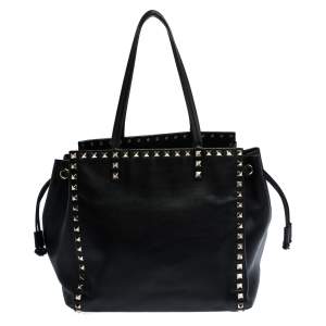 Pre Owned Valentino Black Leather Rockstud Drawstring Tote