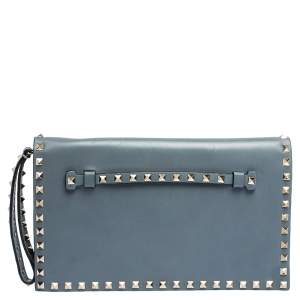Pre Owned Valentino Blue Dust Leather Rockstud Wristlet Clutch 