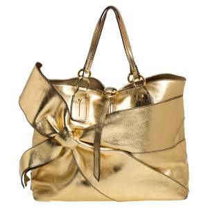 مملوكة مسبقًا Valentino Metallic Gold Leather Bow Shopper Tote