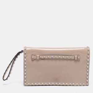 Valentino Beige Patent Leather Medium Rockstud Clutch