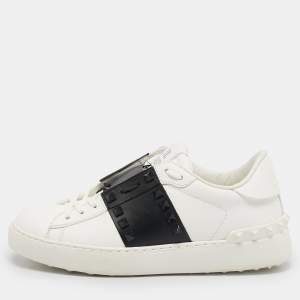 Pre Owned Valentino White/Black Leather Rockstud Low Top Sneakers Size 36.5