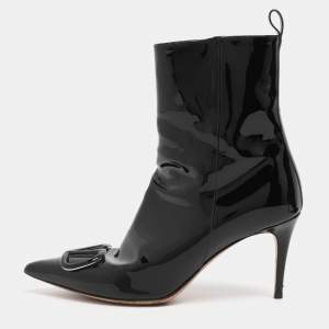 Pre Owned Valentino Beige Patent Leather VLogo Ankle Length Boots Size 38