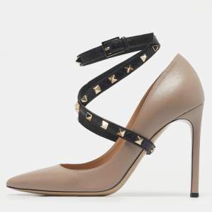 Pre Owned Valentino Beige/Black Leather Rockstud Ankle Strap Pumps Size 38