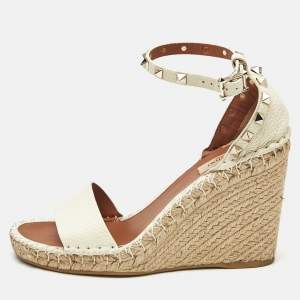 Pre Owned Valentino White/Cream Leather Rockstud Wedge Sandals Size 38