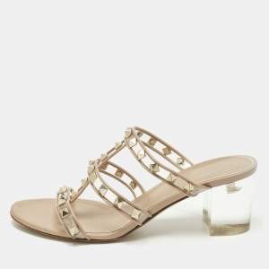 مملوكة مسبقًا Valentino Rockstud Size 37.5 Beige/Transparent  Leather and PVC Slide Sandals