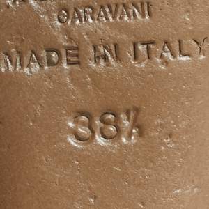 مملوكة مسبقًا صندل فالنتينو إسبادريل دانتيل أسود بفيونكة نعل روكي فتحة كعب مقاس 40