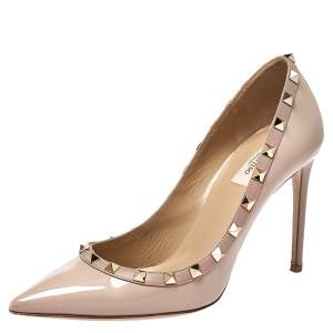 Pre Owned Valentino Beige Patent Leather Rockstud Pointed Toe Pumps Size 39.5