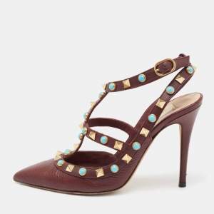 مملوكة مسبقًا Valentino Burgundy Leather Rolling Rockstud Strappy Sandals Size 34