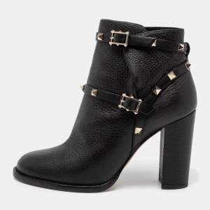 مملوكة مسبقًا Valentino Black Leather Rockstud Block Heel Ankle Length Boots Size 38