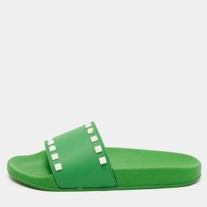 Pre Owned Valentino Green Rubber Rockstud Flat Slides Size 39