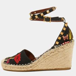 Pre Owned Valentino Black Embroidered Canvas Rockstud Espadrille Wedge Sandals Size 37