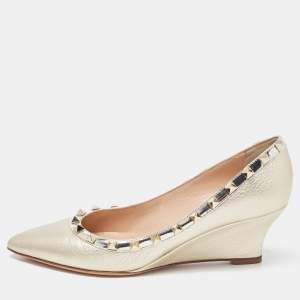 Pre Owned Valentino Metallic Gold Leather Rockstud  Wedge Pumps Size 37