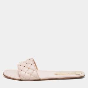 Pre Owned Valentino Pink Quilted Leather Rockstud Flat Slides Size 39.5
