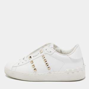 Pre Owned Valentino White Leather Rockstud Low Top Sneakers Size 35.5