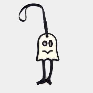 Pre Owned فالاكسترا جلد أسود/أبيض تميمة حقيبة الشبح