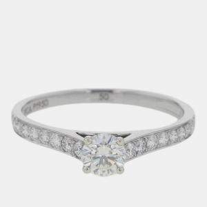 Van Cleef & Arpels Platinum Round Brilliant Cut Diamond Romance Solitaire Engagement Ring EU 50