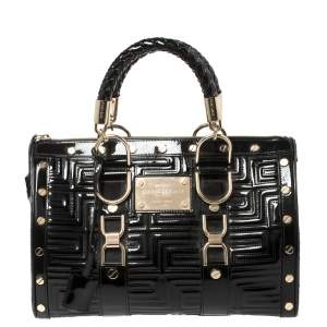 مملوكة مسبقًا Versace Black Quilted Patent Leather Snap Out Of It Satchel