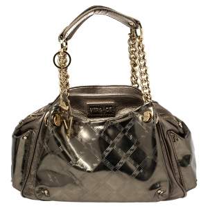 مملوكة مسبقًا Versace Metallic Olive Green Signature Patent and Leather Chain Detail Satchel