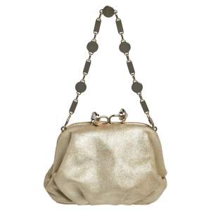 مملوكة مسبقًا Versace Metallic Gold Leather Kiss Lock Chain Pochette