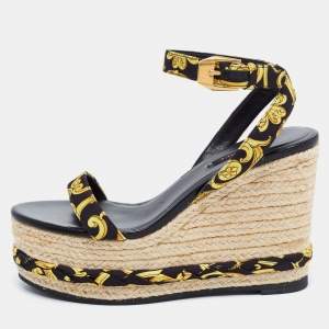مملوكة مسبقًا Versace Black/Yellow Hibiscus Print Canvas Espadrille Wedge Ankle Strap Sandals Size 36.5