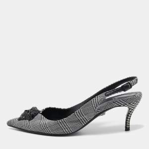 Pre Owned Versace Black/White Houndstooth Fabric Palazzo Medusa Slingback Pumps Size 37
